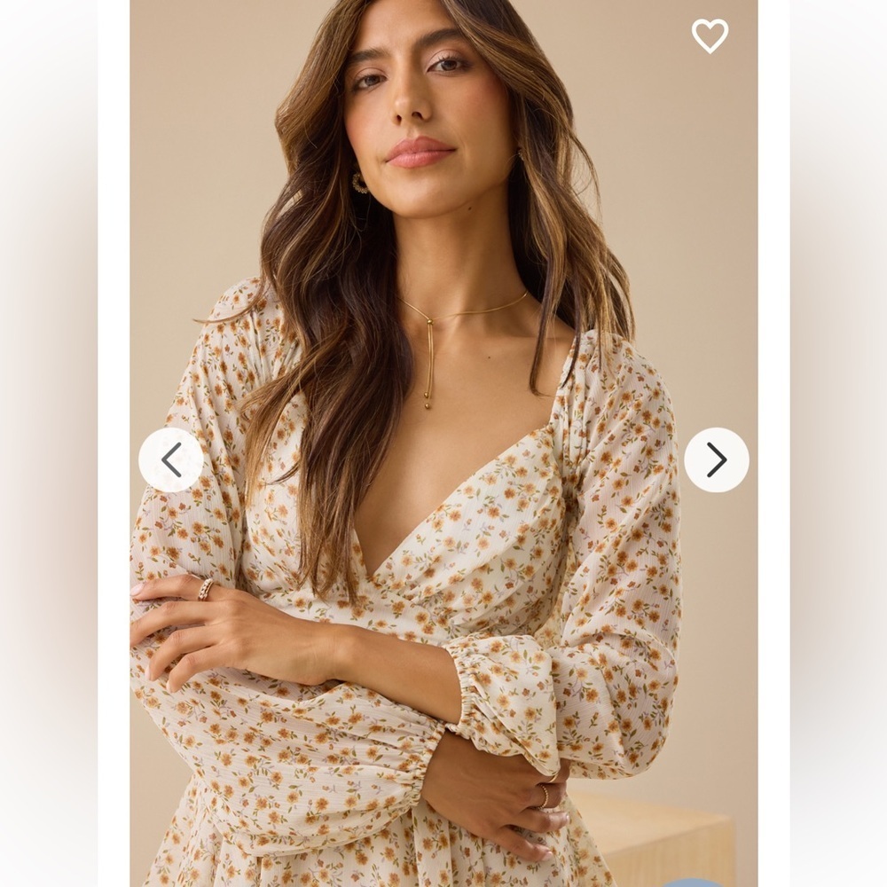 New with tags Altar’d State Laila Floral Romper - Picture 4 of 5
